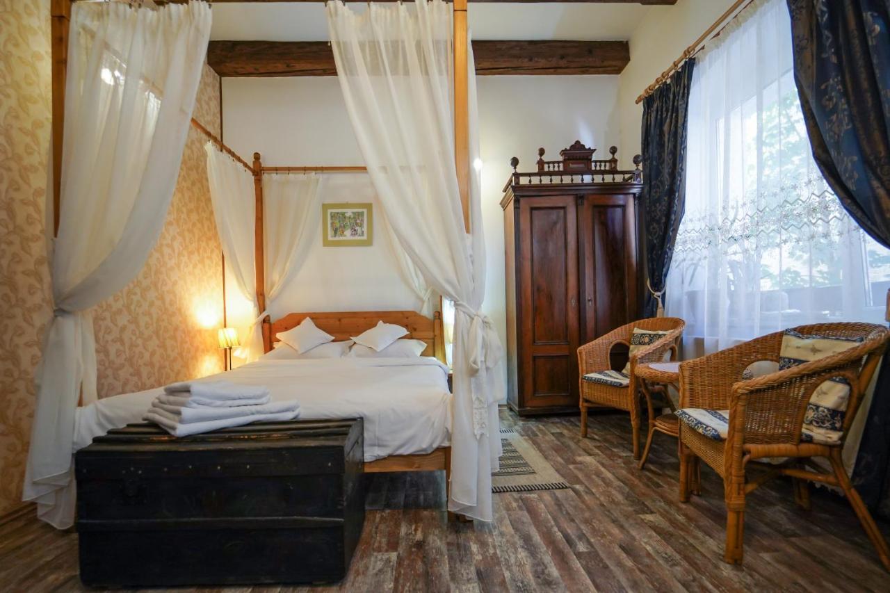 Kron Studio Kalista Brasov Bagian luar foto