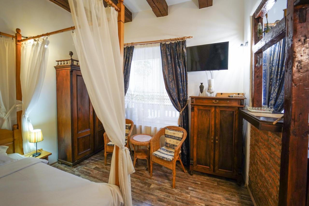 Kron Studio Kalista Brasov Bagian luar foto