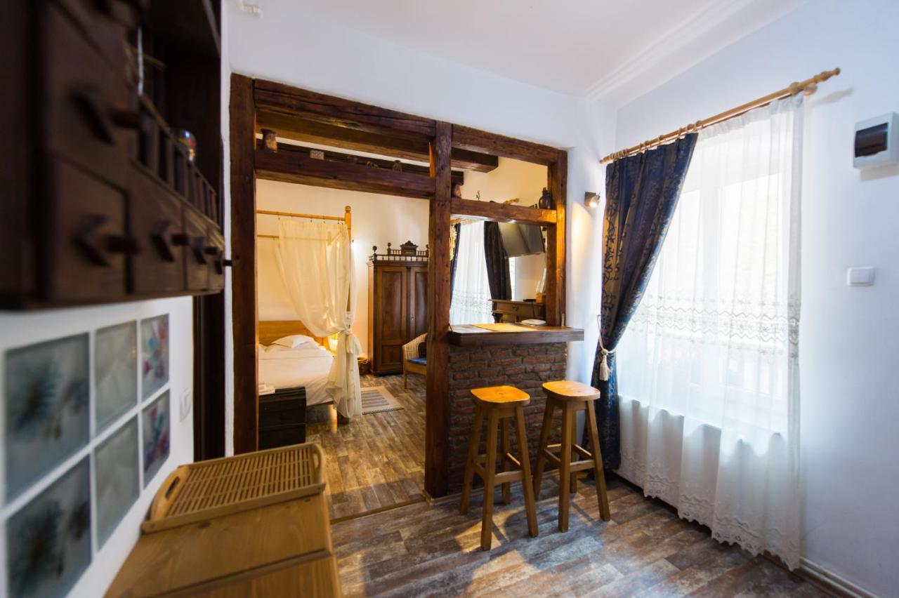 Kron Studio Kalista Brasov Bagian luar foto