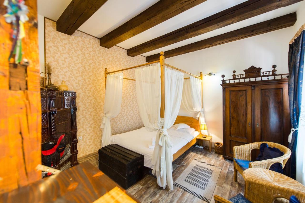 Kron Studio Kalista Brasov Bagian luar foto